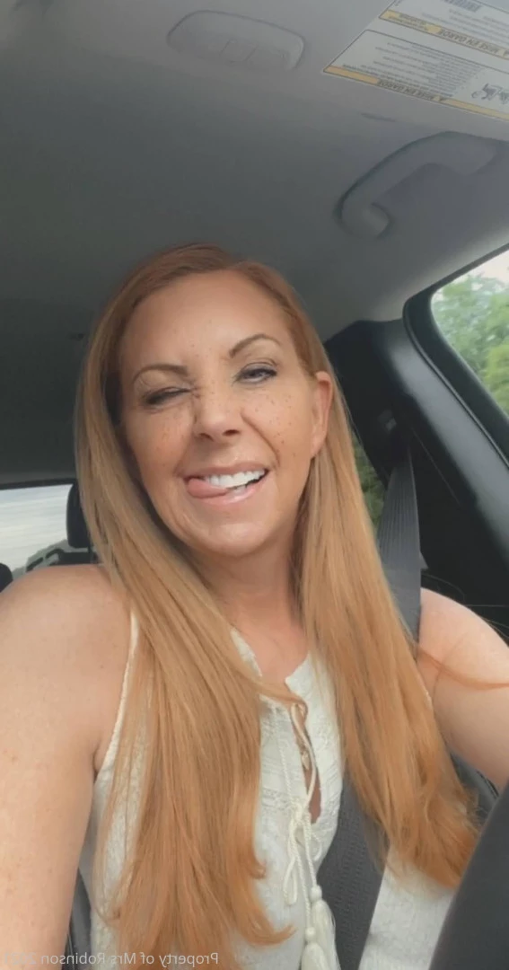 Mrs. Robinson [ mrsrobinsonvip ] Onlyfans leaked photo 10319777 on Hotleaks.tv