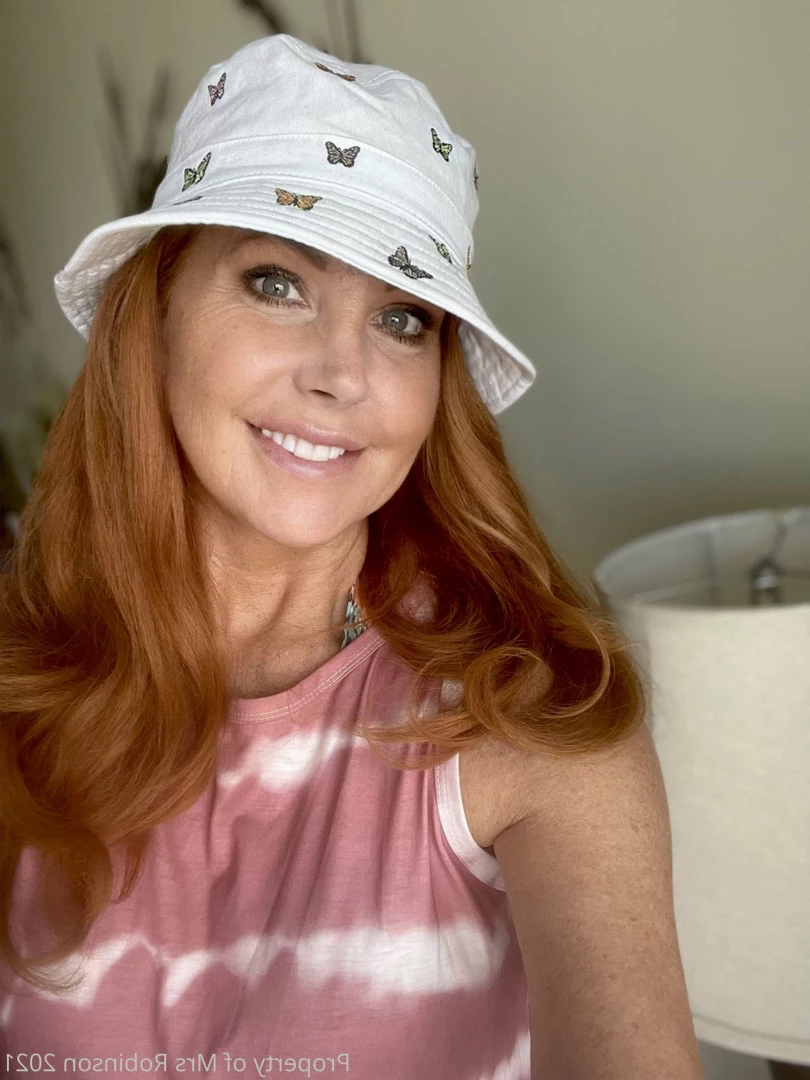 Mrs. Robinson [ mrsrobinsonvip ] Onlyfans leaked photo 10321555 on Hotleaks.tv