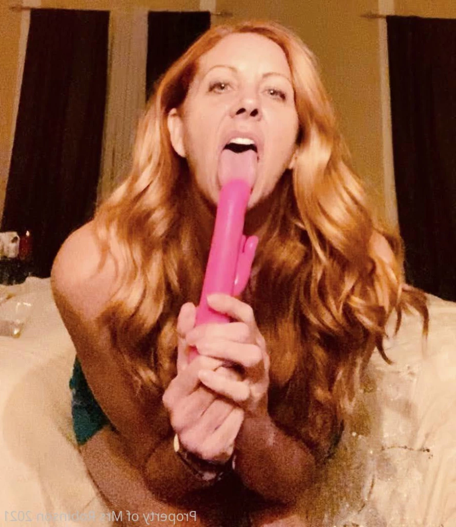 Mrs. Robinson [ mrsrobinsonvip ] Onlyfans leaked photo 10326824 on Hotleaks.tv