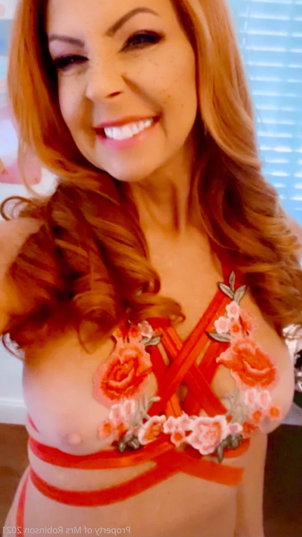 Mrs. Robinson [ mrsrobinsonvip ] Onlyfans leaked photo 10327250 on Hotleaks.tv