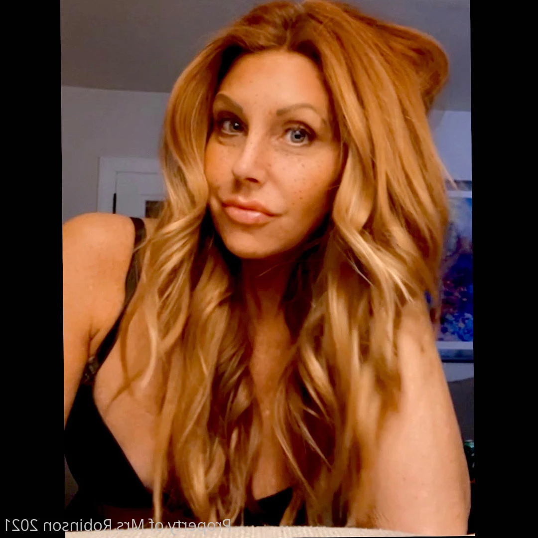 Mrs. Robinson [ mrsrobinsonvip ] Onlyfans leaked photo 10327872 on Hotleaks.tv