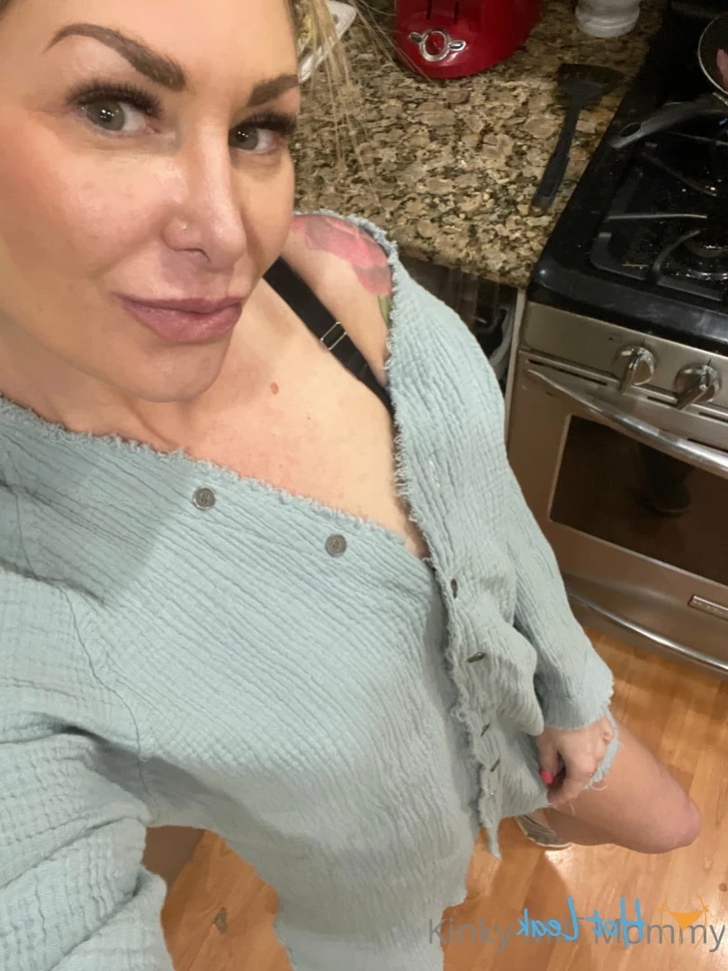 RachelSecrets [ msrachelsecrets ] Onlyfans leaked photo 15456223 on Hotleaks.tv