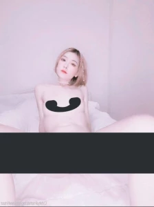 3022803
