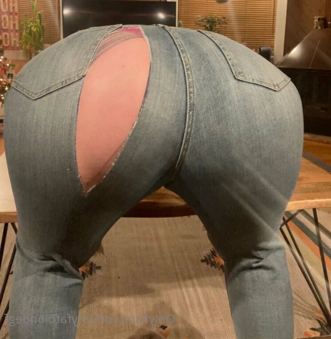 MyFatBlondeGirlfriend [ myfatblondegf ] Onlyfans leaked photo 16904910 on Hotleaks.tv