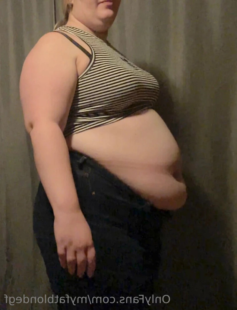 MyFatBlondeGirlfriend [ myfatblondegf ] Onlyfans leaked photo 16904911 on Hotleaks.tv