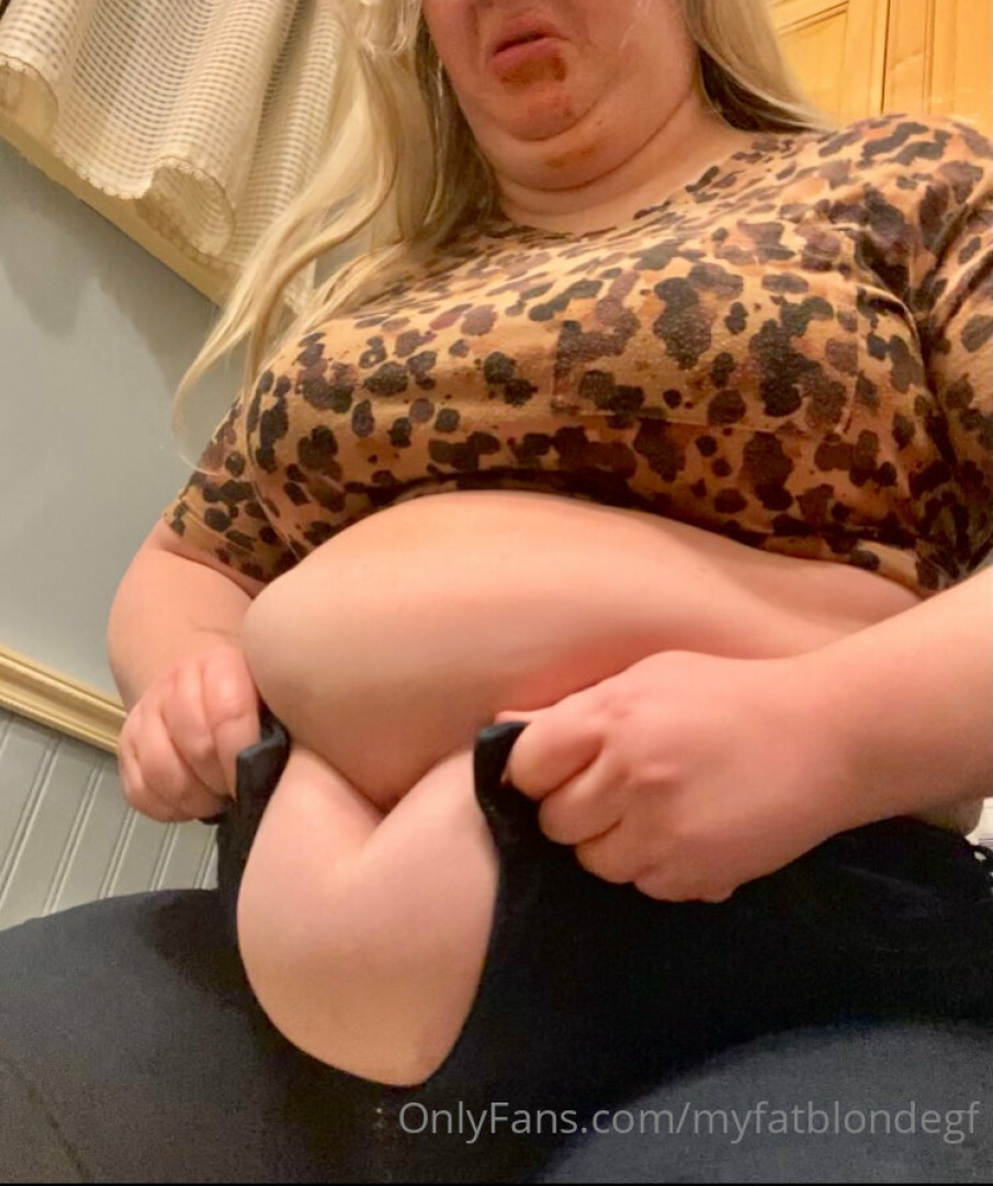 MyFatBlondeGirlfriend [ myfatblondegf ] Onlyfans leaked photo 16904975 on Hotleaks.tv