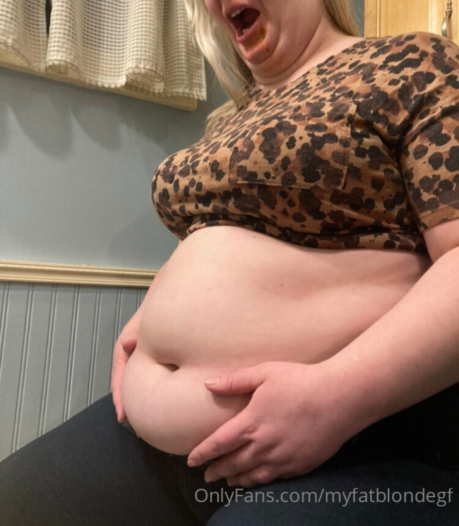 MyFatBlondeGirlfriend [ myfatblondegf ] Onlyfans leaked photo 16905019 on Hotleaks.tv