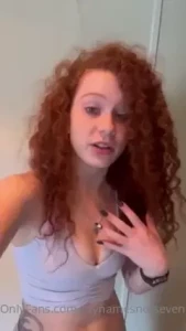 4916372