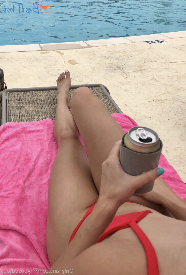 Brooke [ myposedtoes ] Onlyfans leaked photo 18430684 on Hotleaks.tv