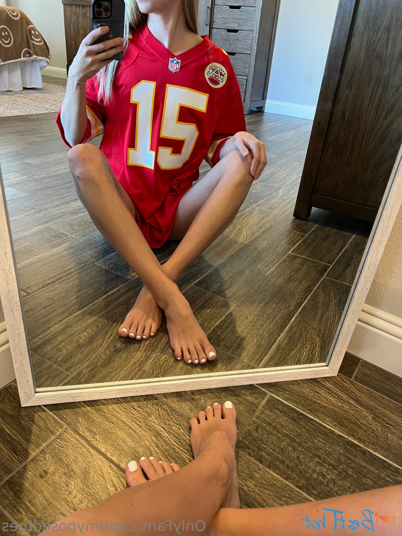Brooke [ myposedtoes ] Onlyfans leaked photo 18430729 on Hotleaks.tv