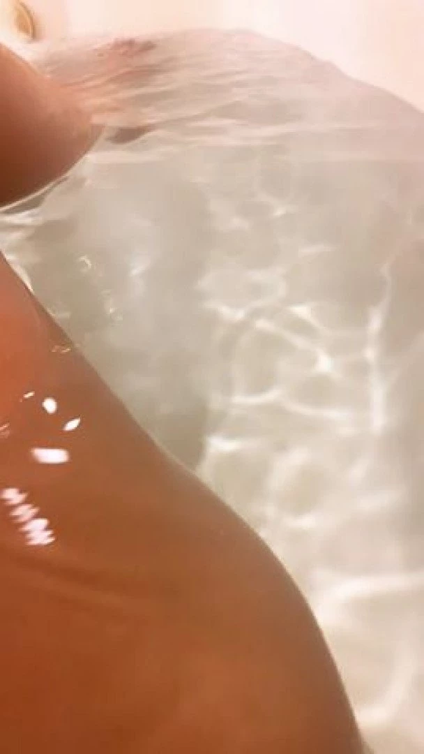 Edwina Isaacs [ edwinacarlaisaac ] Onlyfans leaked photo 337244 on Hotleaks.tv
