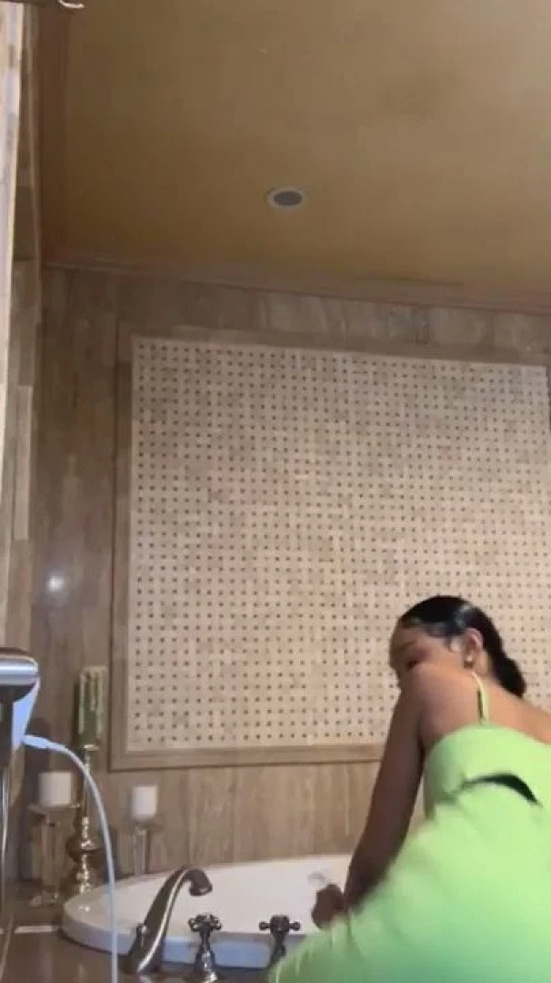 Edwina Isaacs [ edwinacarlaisaac ] Onlyfans leaked photo 337283 on Hotleaks.tv