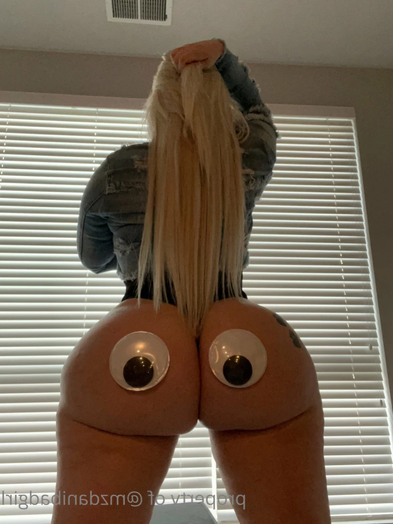 Mz.Dani [ mzdanibadgirl ] Onlyfans leaked photo 13029019 on Hotleaks.tv