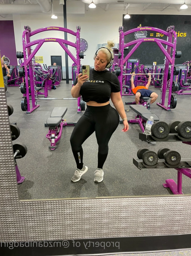 Mz.Dani [ mzdanibadgirl ] Onlyfans leaked photo 13056381 on Hotleaks.tv