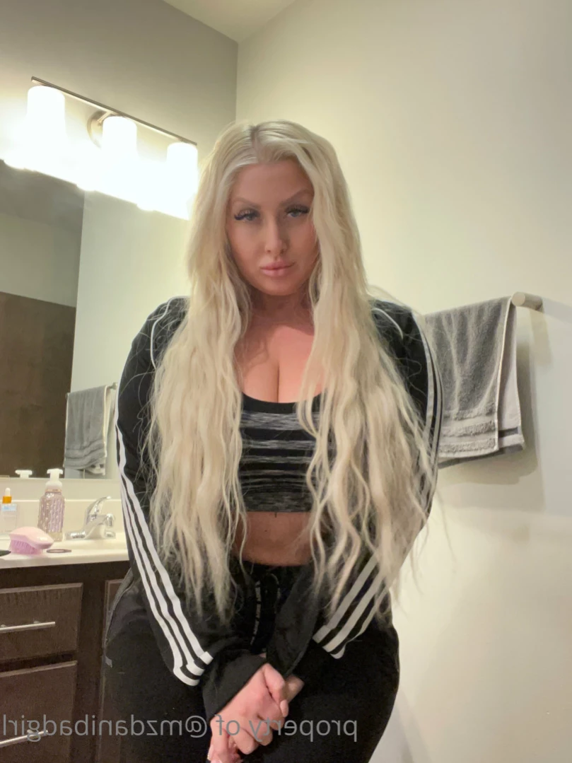 Mz.Dani [ mzdanibadgirl ] Onlyfans leaked photo 13898568 on Hotleaks.tv