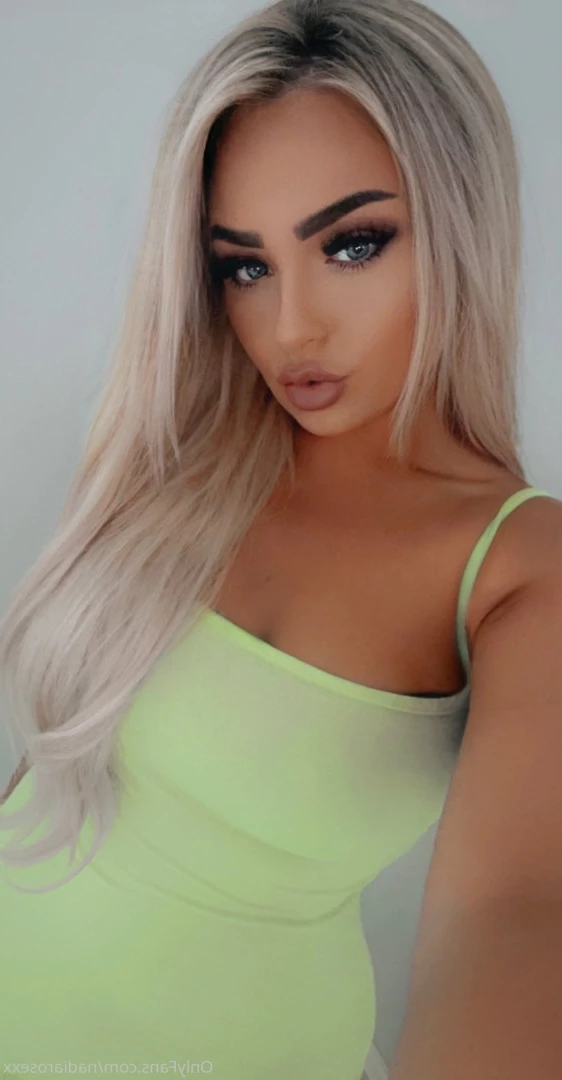 𝘍𝘪𝘭𝘵𝘩𝘺 34𝘌 𝘔𝘐𝘓𝘍 [ nadia.rose ] Onlyfans leaked photo 9772843 on Hotleaks.tv