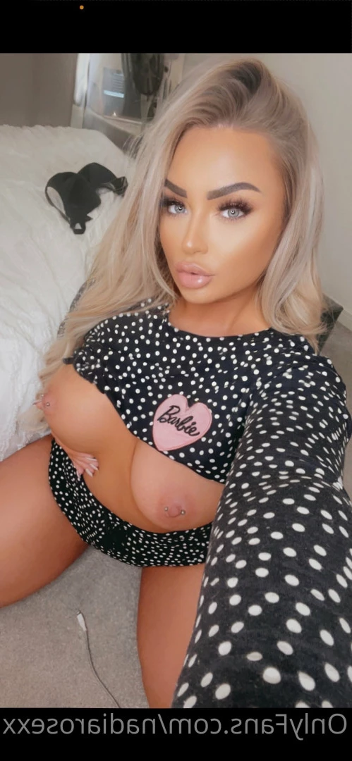 𝘍𝘪𝘭𝘵𝘩𝘺 34𝘌 𝘔𝘐𝘓𝘍 [ nadia.rose ] Onlyfans leaked photo 9773926 on Hotleaks.tv