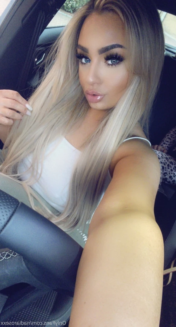 𝘍𝘪𝘭𝘵𝘩𝘺 34𝘌 𝘔𝘐𝘓𝘍 [ nadia.rose ] Onlyfans leaked photo 9777816 on Hotleaks.tv