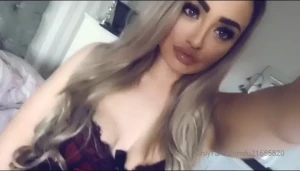 10606957