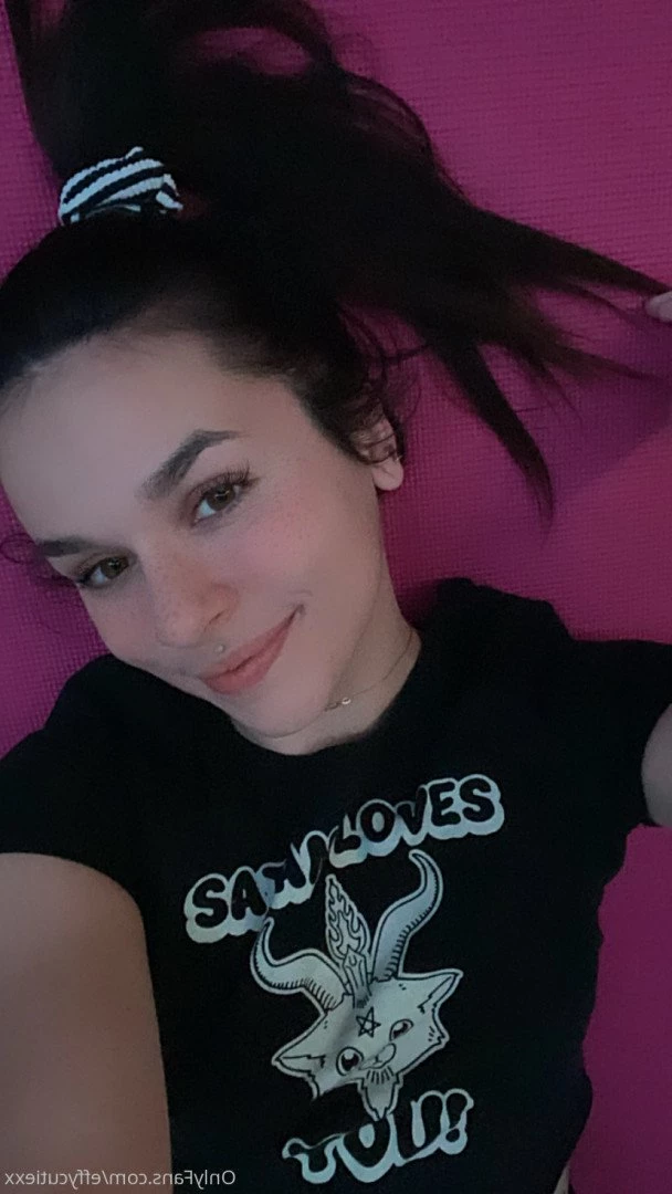 Effy [ effycutiexx ] Onlyfans leaked photo 337601 on Hotleaks.tv