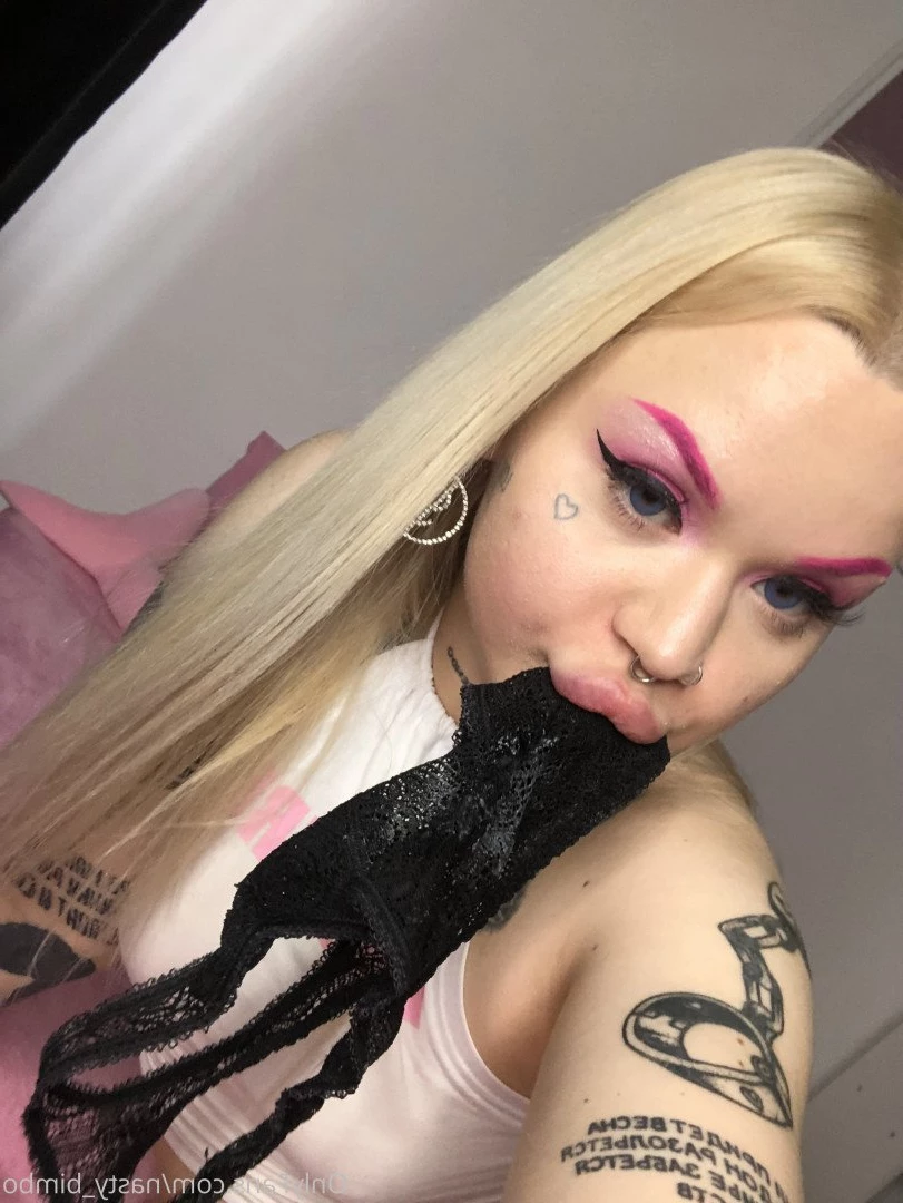 👄 Nasty Bimbo 👄 Top 2.2%✨ [ nasty_bimbo ] Onlyfans leaked photo 2883090 on Hotleaks.tv
