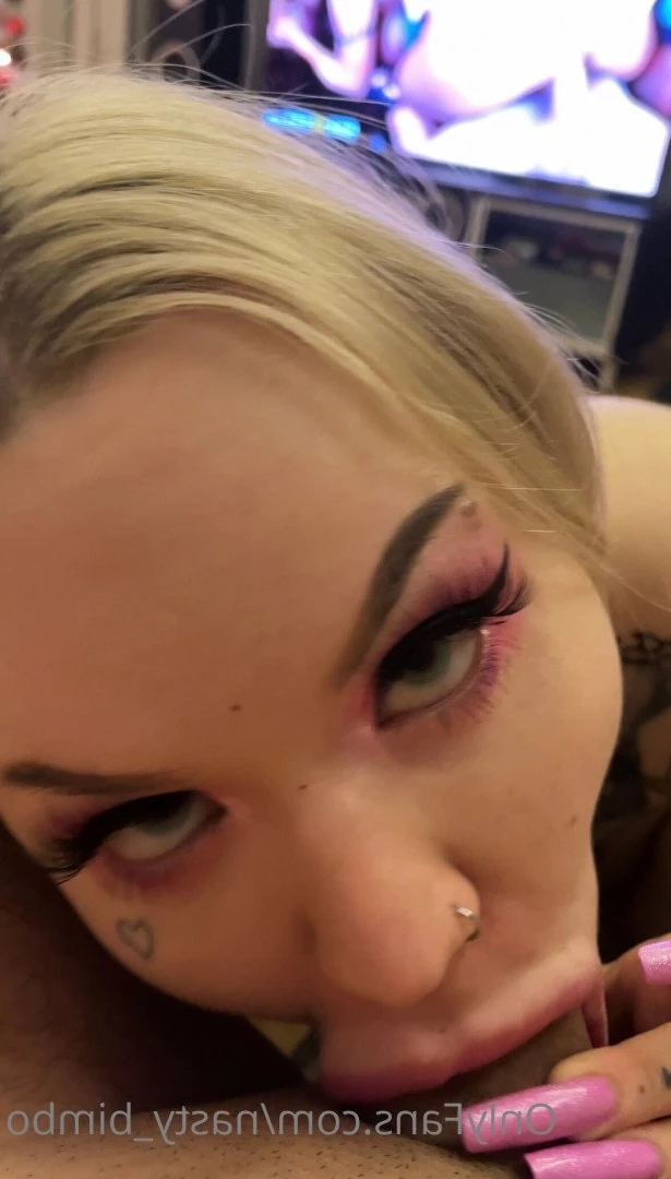 👄 Nasty Bimbo 👄 Top 2.2%✨ [ nasty_bimbo ] Onlyfans leaked photo 2883120 on Hotleaks.tv