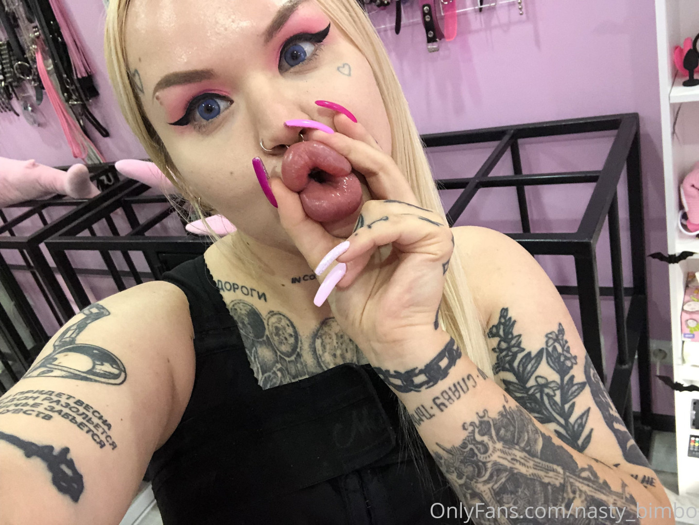 👄 Nasty Bimbo 👄 Top 2.2%✨ [ nasty_bimbo ] Onlyfans leaked photo 16614624 on Hotleaks.tv