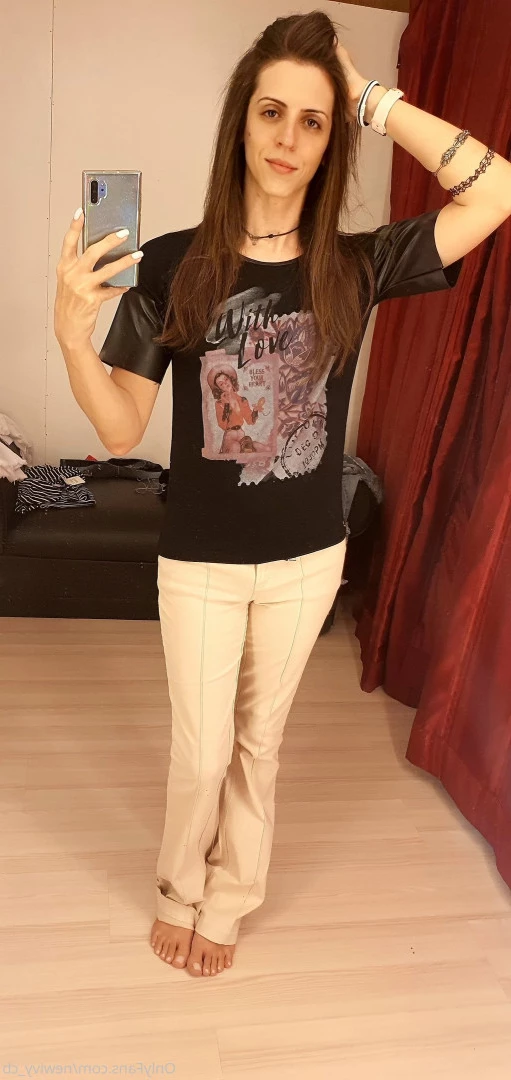 Ivy [ newivy_cb ] Onlyfans leaked photo 9813176 on Hotleaks.tv