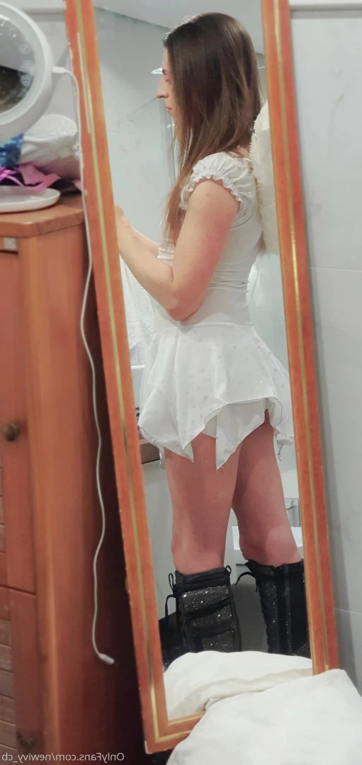 Ivy [ newivy_cb ] Onlyfans leaked photo 9813255 on Hotleaks.tv