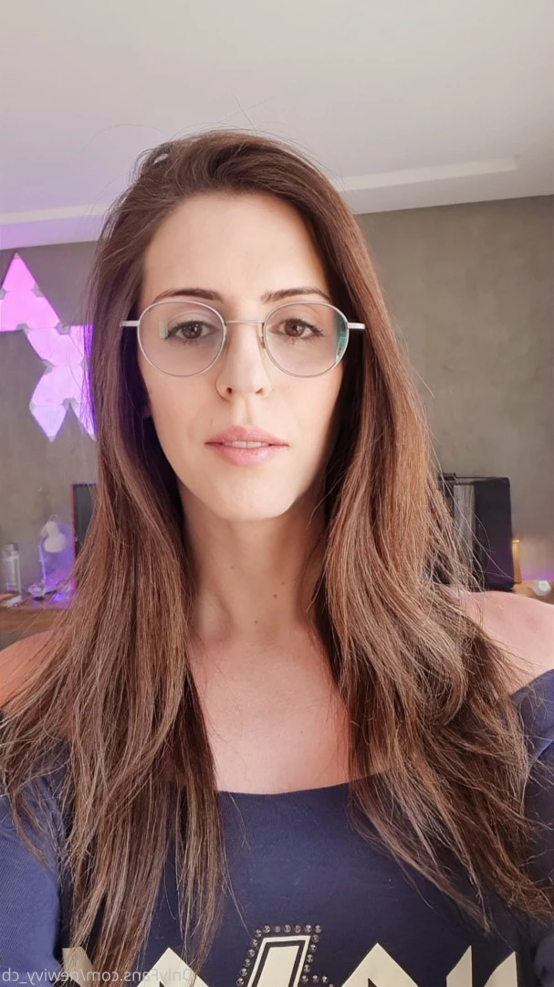 Ivy [ newivy_cb ] Onlyfans leaked photo 9818992 on Hotleaks.tv