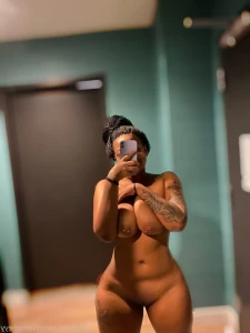 5735972