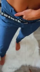 18293338