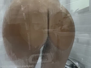 9292032