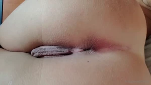 4918429
