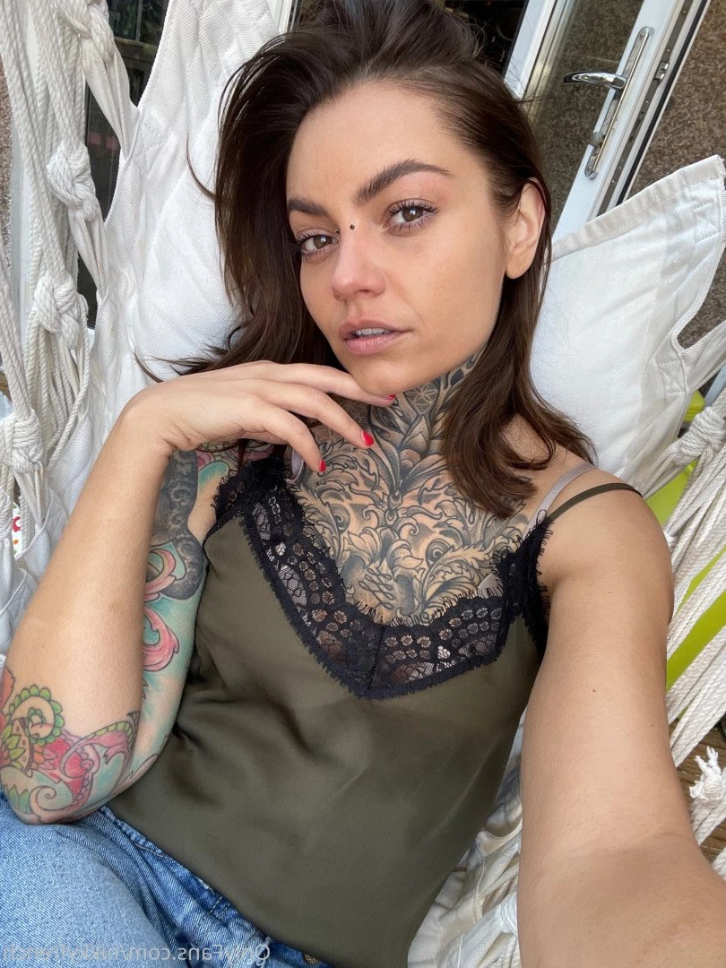 Mistress Nikky French | Femdom Domina [ nikkyfrench ] Onlyfans leaked photo 2919677 on Hotleaks.tv