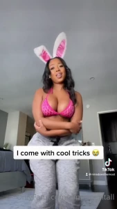 8867585