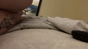 10603800