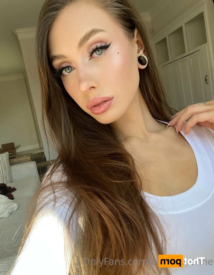 elise laurenne [ eliselaurenne ] Onlyfans leaked photo 15799282 on Hotleaks.tv