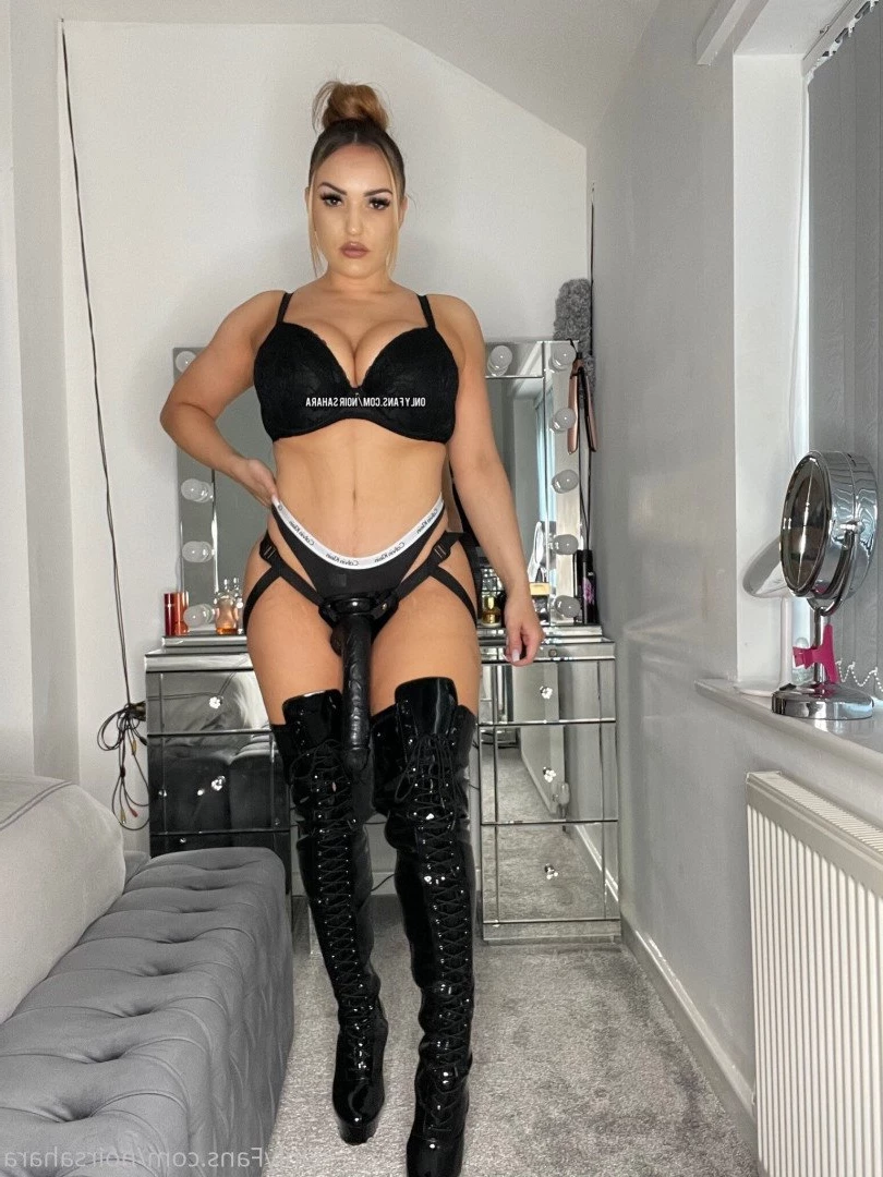 Mistress Sahara Noir Strapon/Cuckoldress [ noirsahara ] Onlyfans leaked photo 2917285 on Hotleaks.tv