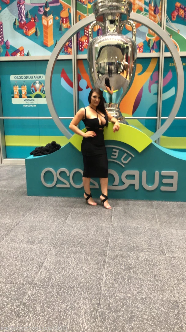 Mistress Sahara Noir Strapon/Cuckoldress [ noirsahara ] Onlyfans leaked photo 9155103 on Hotleaks.tv