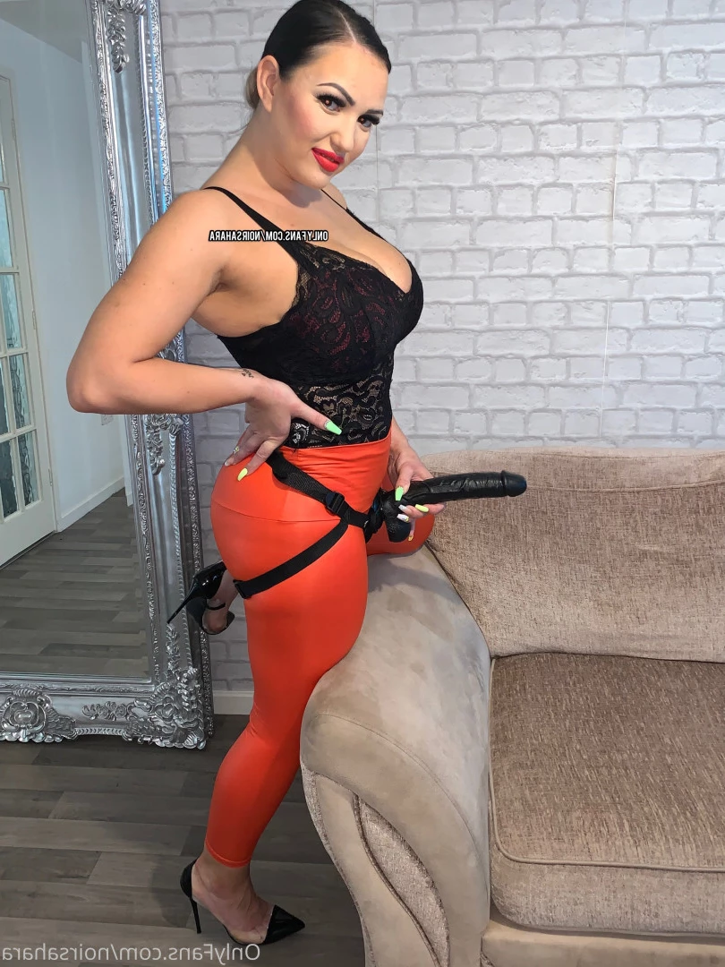 Mistress Sahara Noir Strapon/Cuckoldress [ noirsahara ] Onlyfans leaked photo 10251384 on Hotleaks.tv