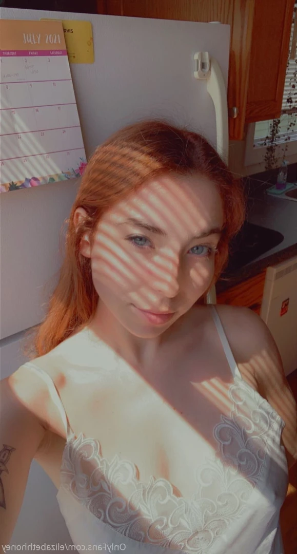 Elizabeth 💗 $4 Sale [ elizabethhoney ] Onlyfans leaked photo 12596019 on Hotleaks.tv