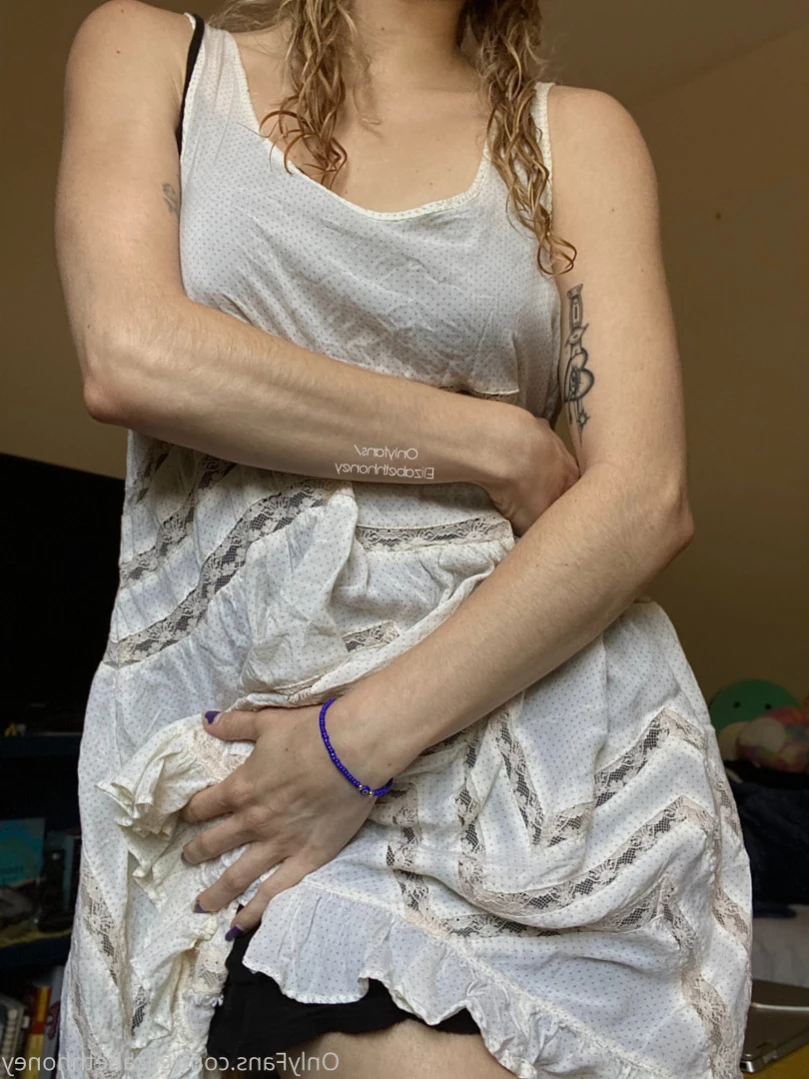 Elizabeth 💗 $4 Sale [ elizabethhoney ] Onlyfans leaked photo 13369568 on Hotleaks.tv