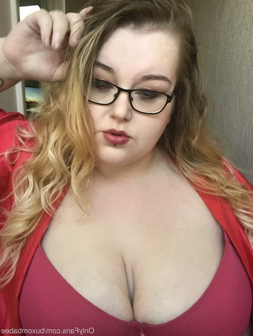 👑 Elle 👑 [ obeymisselle ] Onlyfans leaked photo 5726795 on Hotleaks.tv