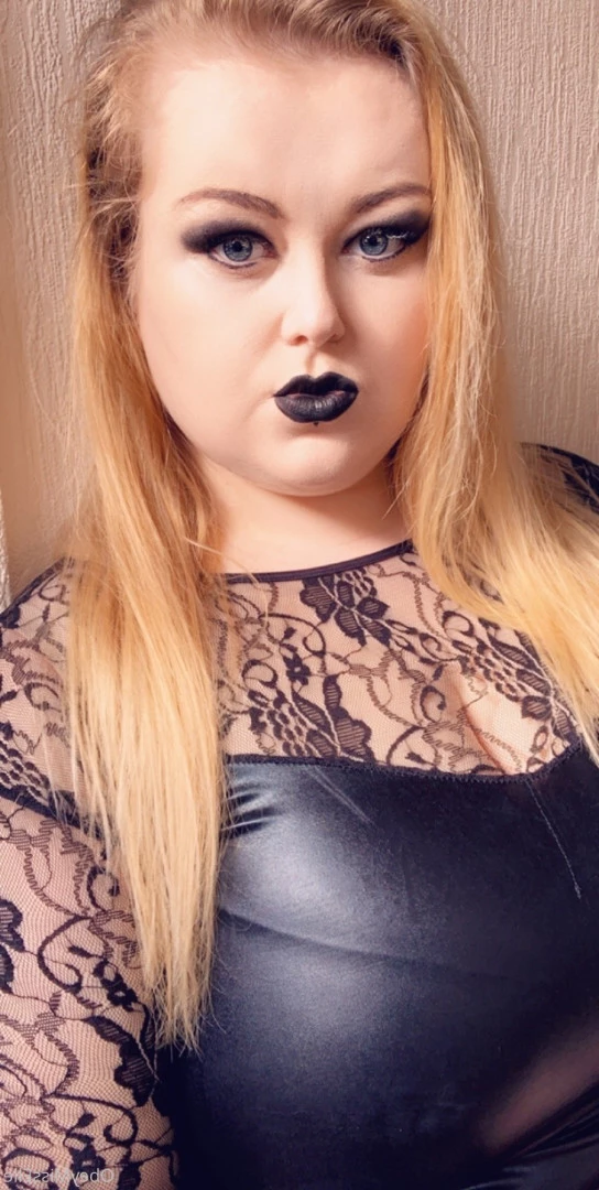👑 Elle 👑 [ obeymisselle ] Onlyfans leaked photo 9755430 on Hotleaks.tv