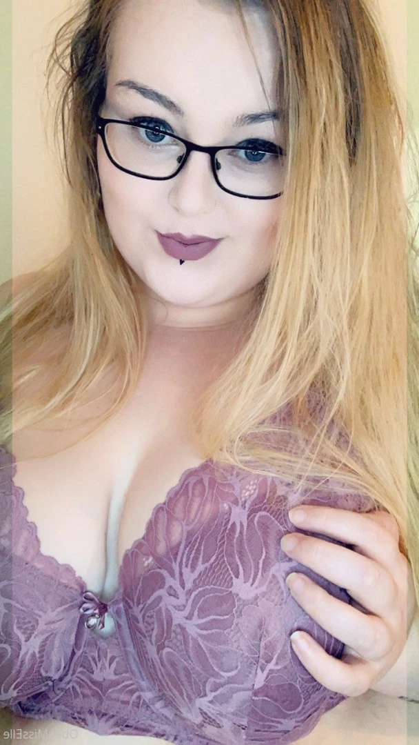 👑 Elle 👑 [ obeymisselle ] Onlyfans leaked photo 9758031 on Hotleaks.tv