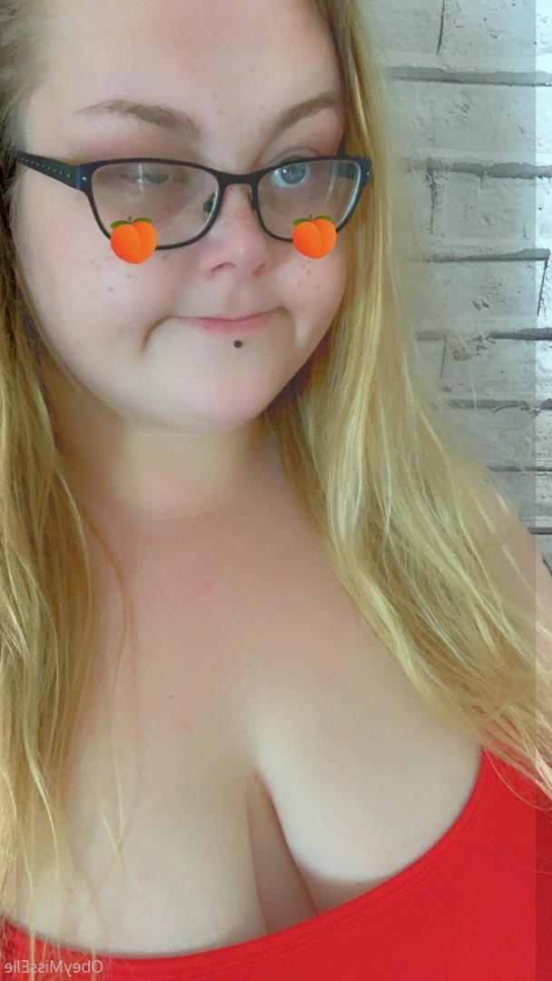 👑 Elle 👑 [ obeymisselle ] Onlyfans leaked photo 9758085 on Hotleaks.tv