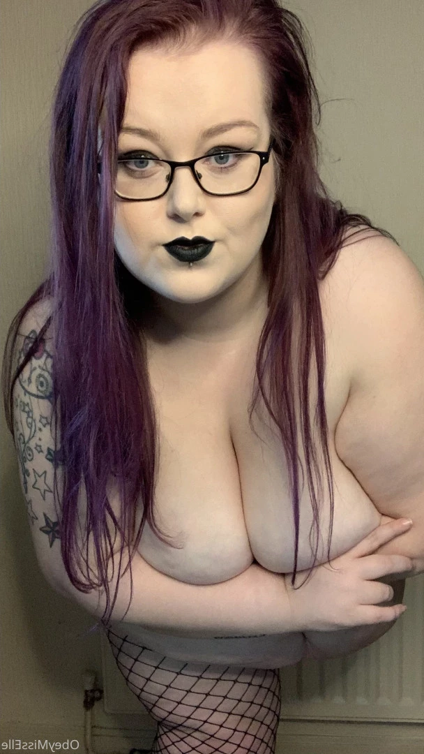 👑 Elle 👑 [ obeymisselle ] Onlyfans leaked photo 9759402 on Hotleaks.tv