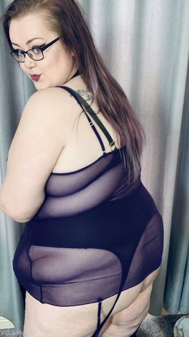 👑 Elle 👑 [ obeymisselle ] Onlyfans leaked photo 9759585 on Hotleaks.tv