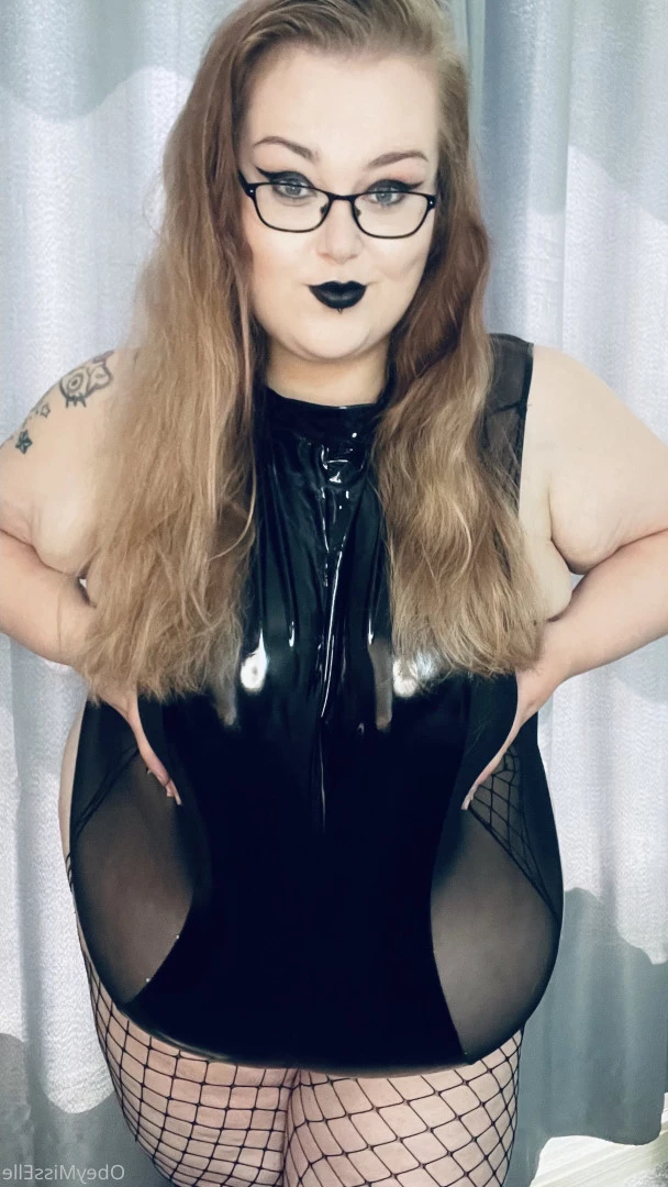 👑 Elle 👑 [ obeymisselle ] Onlyfans leaked photo 9759867 on Hotleaks.tv